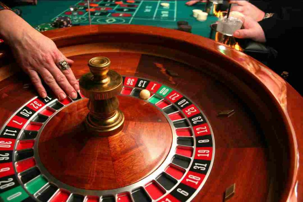 Phân biệt 2 kiểu Roulette – Mẹo chơi Roulette chuẩn nhất